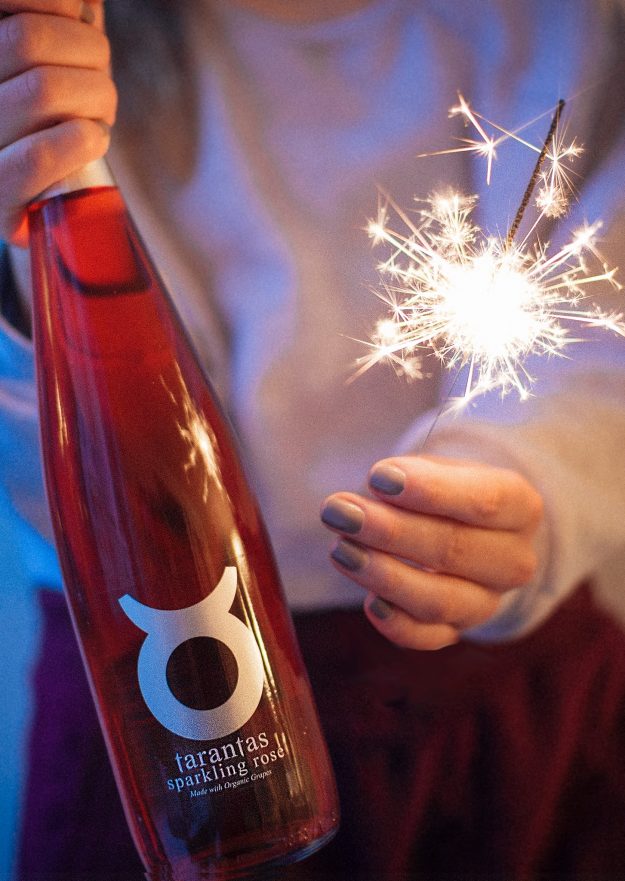 Tarantas Sparkling Rose Sparkling organic wine